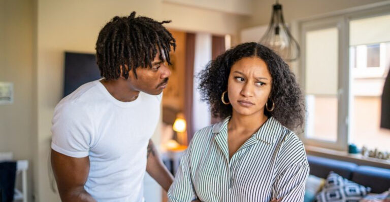 15 Sharp Responses To Shut Down Passive-Aggressive Behavior