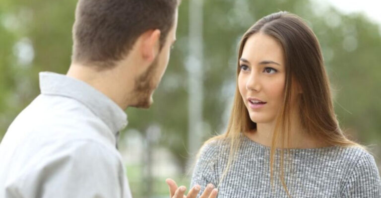18 Ways To Spot A Narcissist Before You Fall For Their Act