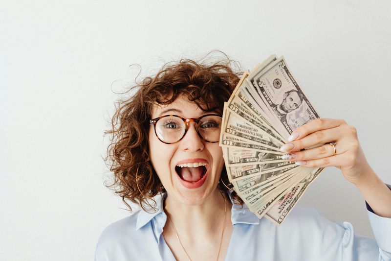 #3: She's Just After Financial Security